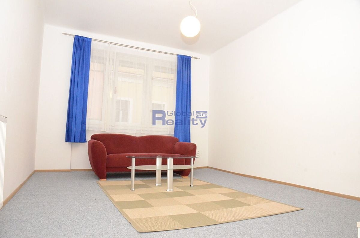 Pronájem bytu 2+1 55 m² – fotografie 2