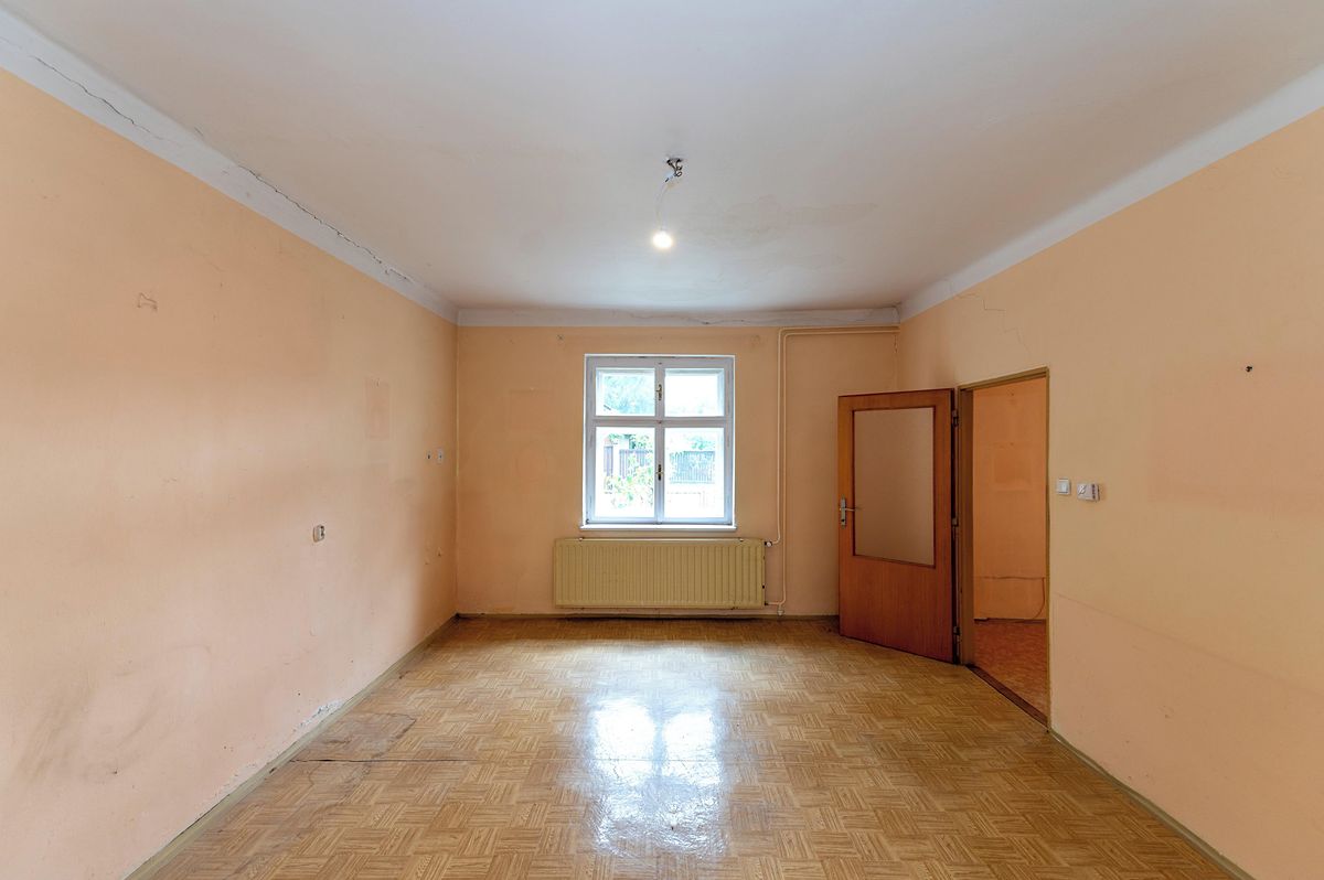 Prodej rodinného domu 115 m², pozemek 573 m² – fotografie 2