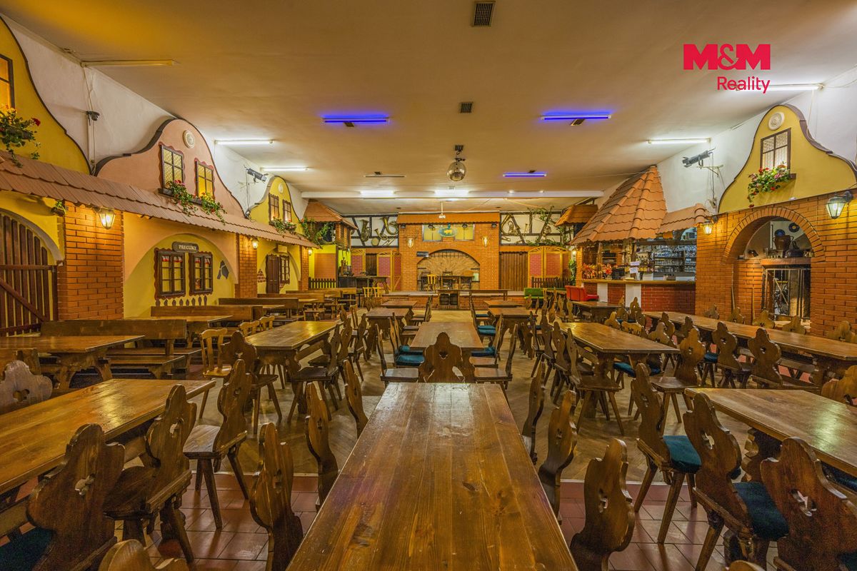 Prodej obchodního prostoru 592 m² – fotografie 5