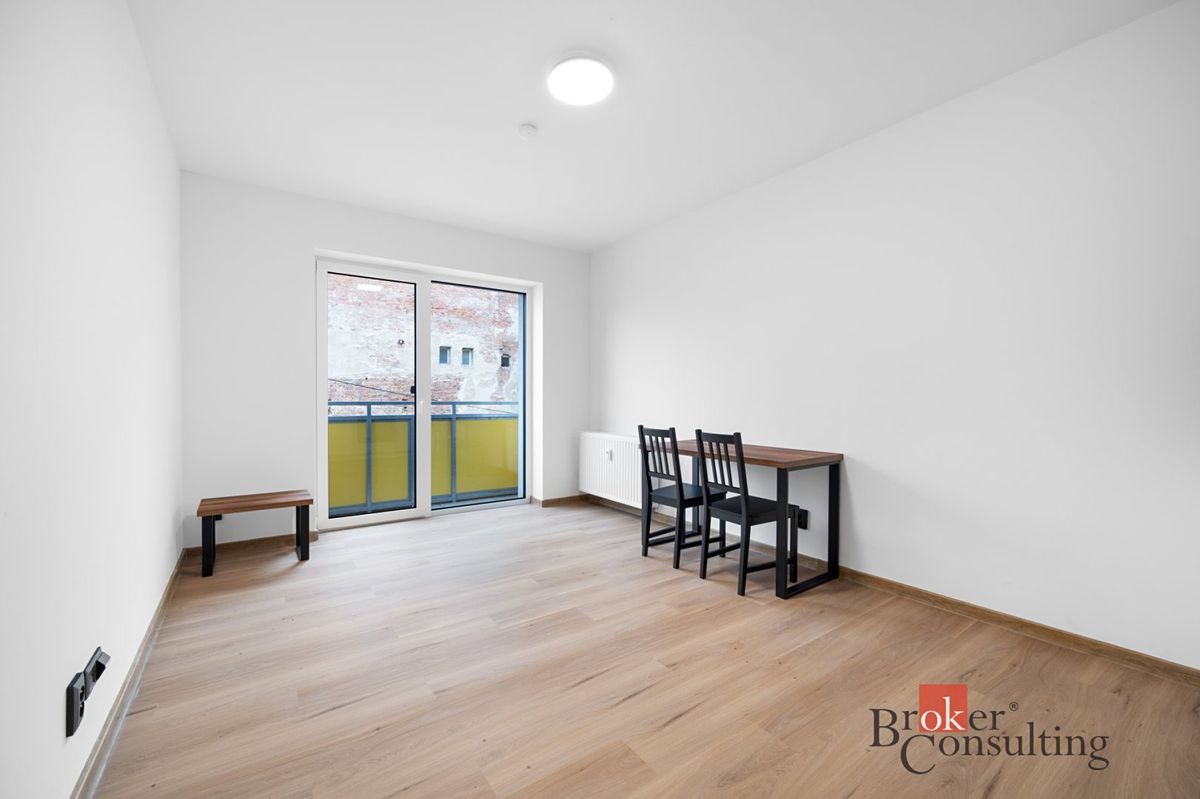 Prodej bytu 1+kk 24 m² – fotografie 2