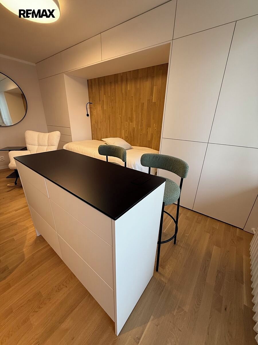 Pronájem bytu 1+kk 23 m² – fotografie 5
