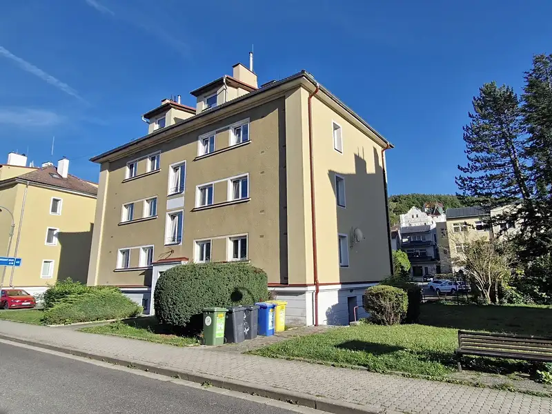 Prodej bytu 3+1 57 m², Luhačovice – náhled fotky 1