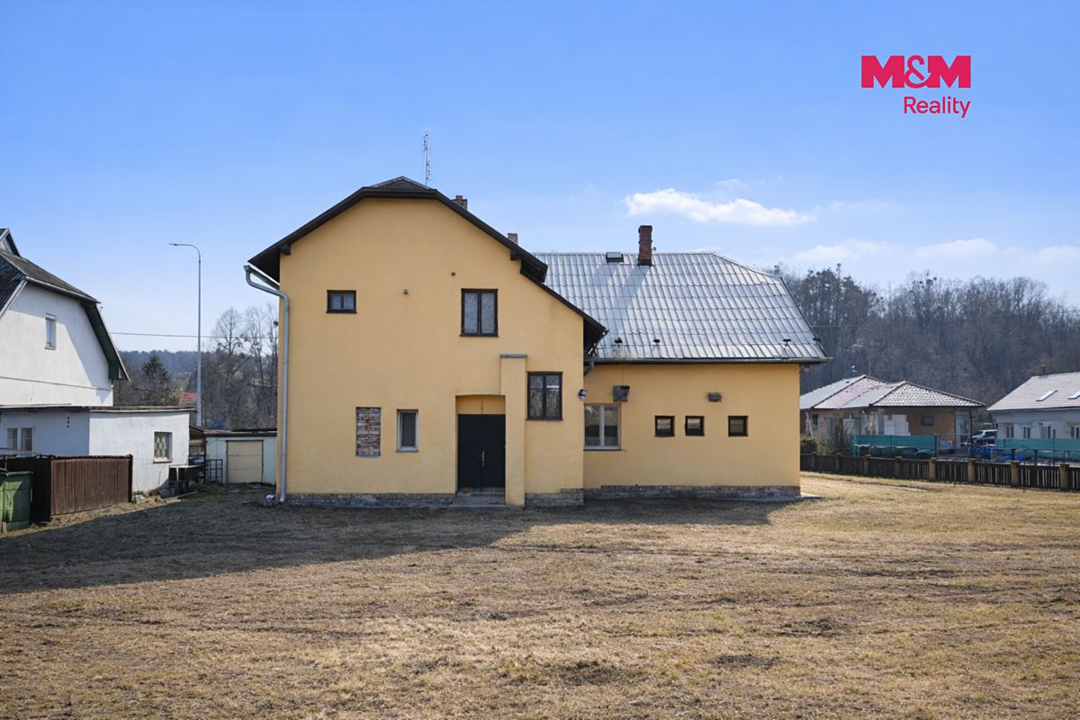 Prodej rodinného domu 350 m², pozemek 1403 m² – fotografie 3