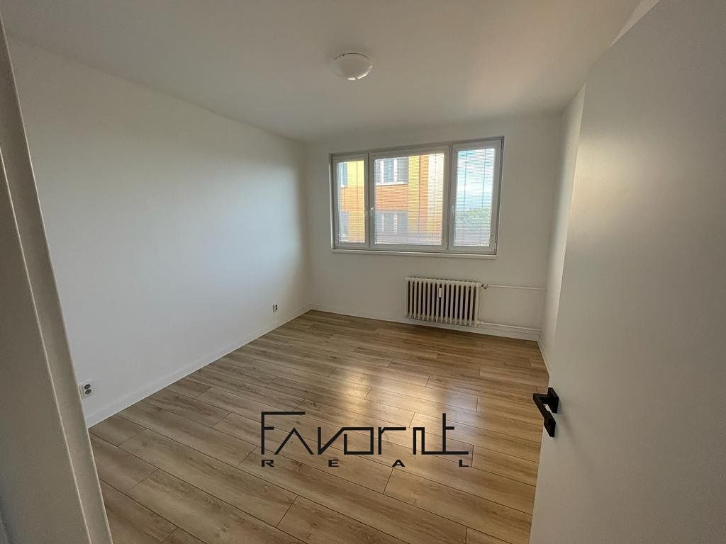 Pronájem bytu 2+1 56 m² – fotografie 2