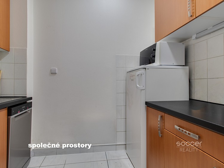 Комерційне приміщення в оренду, 68 м² (9 з 12)