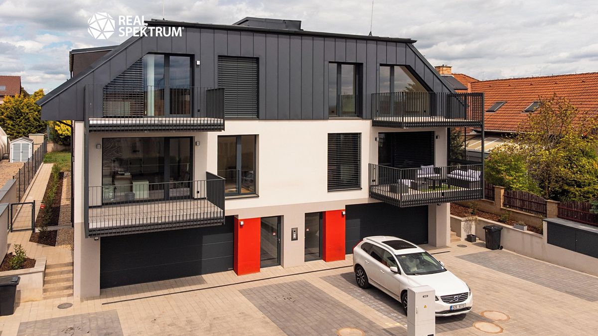 Prodej bytu 4+kk 105 m² – fotografie 3