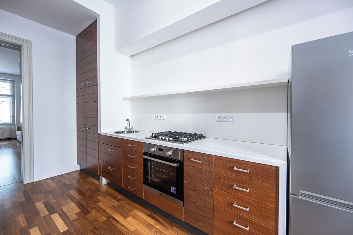 Pronájem bytu 2+1 75 m² – fotografie 5