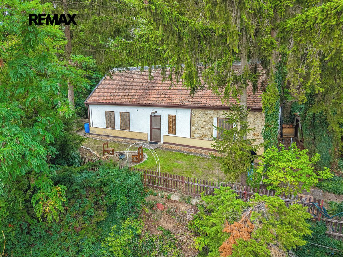 Prodej rodinného domu 80 m², pozemek 802 m²