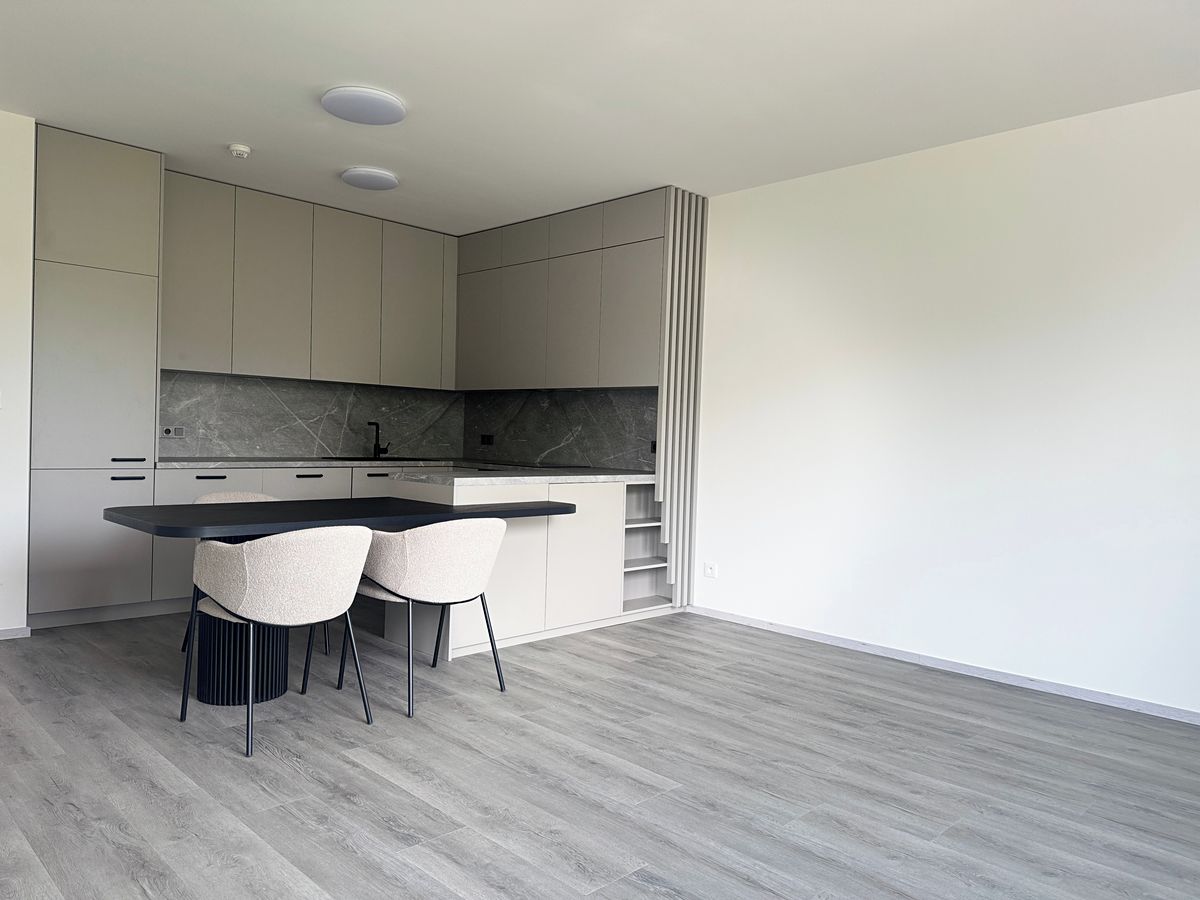 Prodej kanceláře 56 m² – fotografie 3