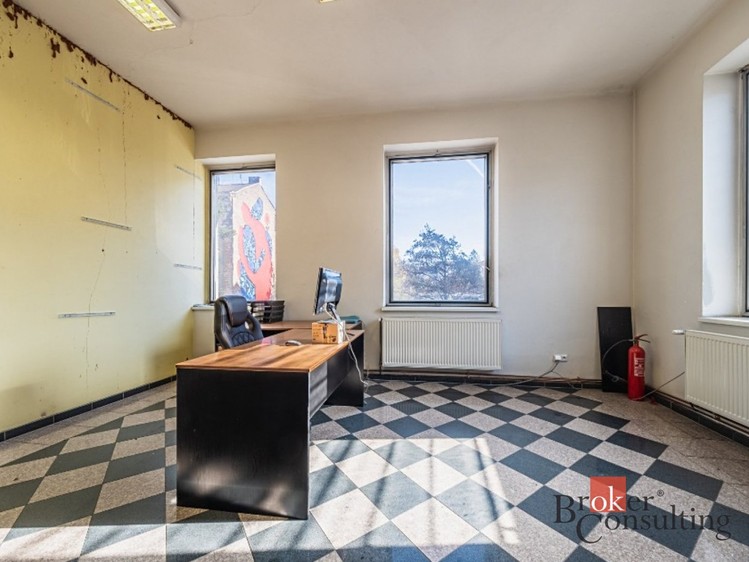 Gewerbefläche zum Kauf, 246 m² (14 von 15)
