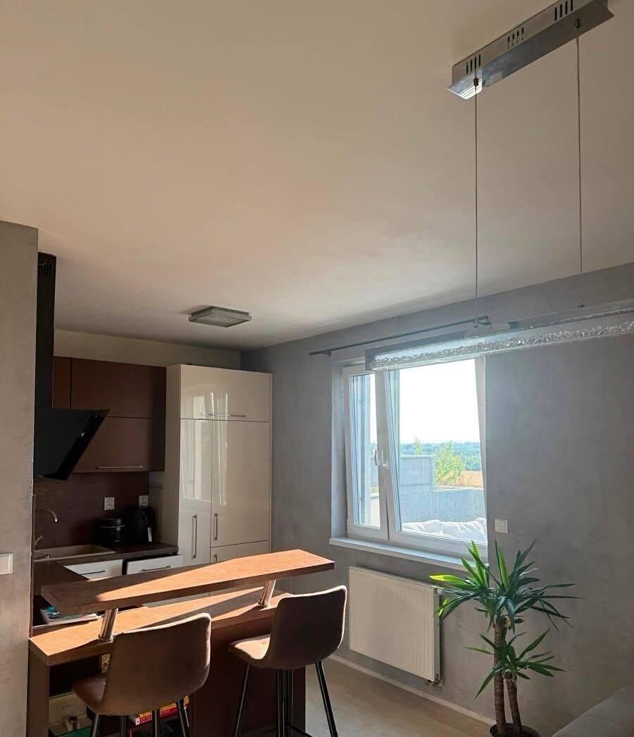 Pronájem bytu 2+kk 53 m² – fotografie 3
