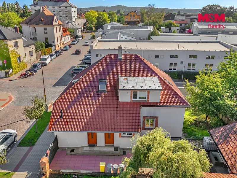 Prodej rodinného domu 150 m², pozemek 488 m², Holice – náhled fotky 3