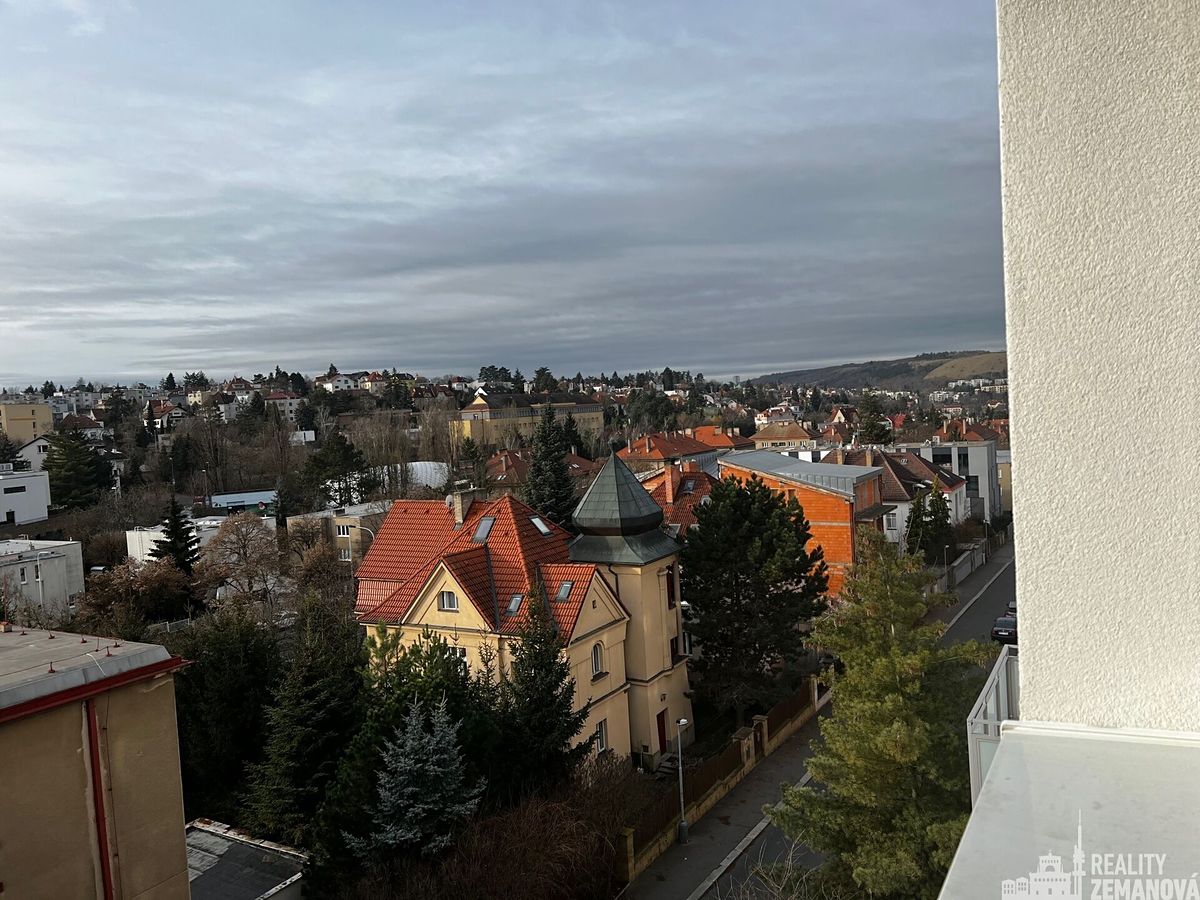 Pronájem bytu 3+1 68 m² – fotografie 4