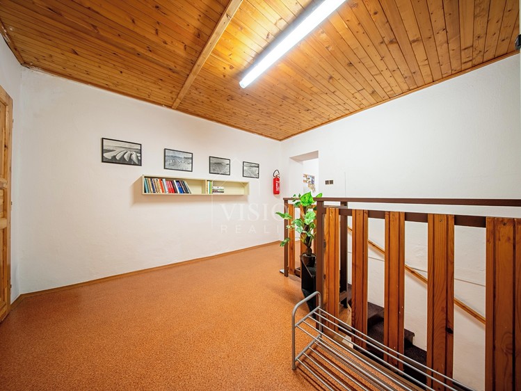 Prodej komerčního prostoru, 310 m² (26 z 50)