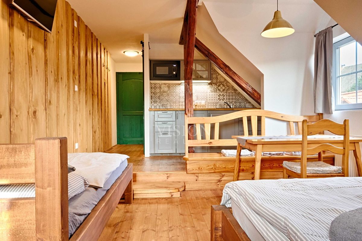 Prodej rodinného domu 509 m², pozemek 749 m² – fotografie 4