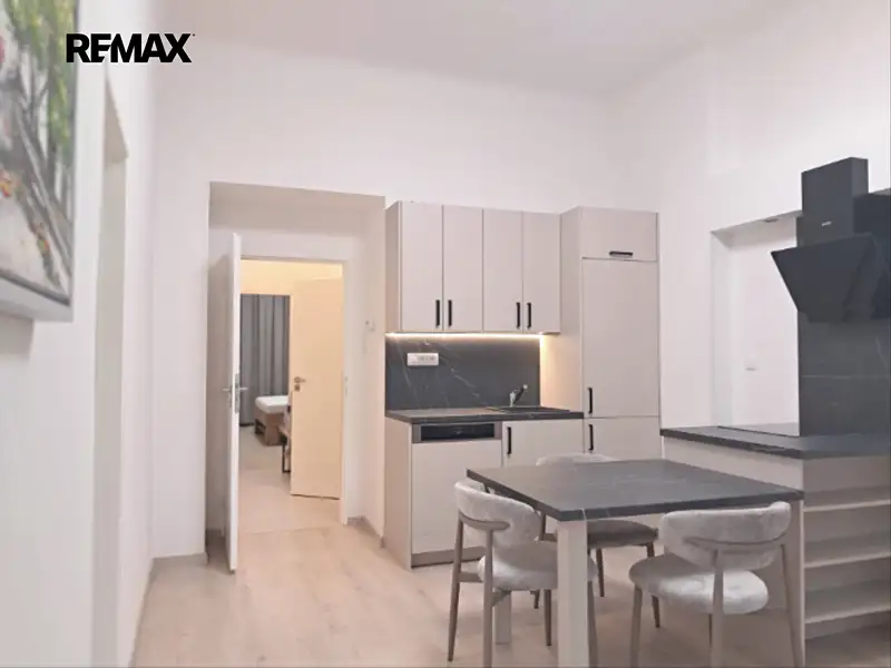 Pronájem bytu 3+kk 65 m², Praha – náhled fotky 2