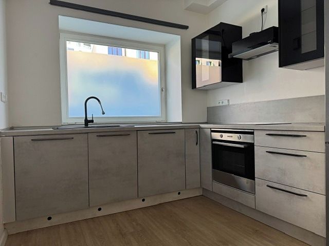 Pronájem bytu 2+1 62 m² – fotografie 2