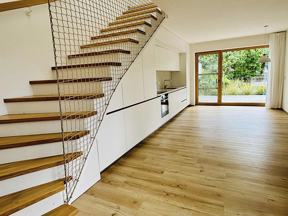 Pronájem bytu 2+kk 61 m² – fotografie 3