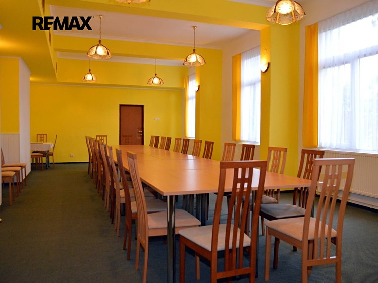 Gewerbefläche zum Kauf, 1.600 m² (14 von 32)