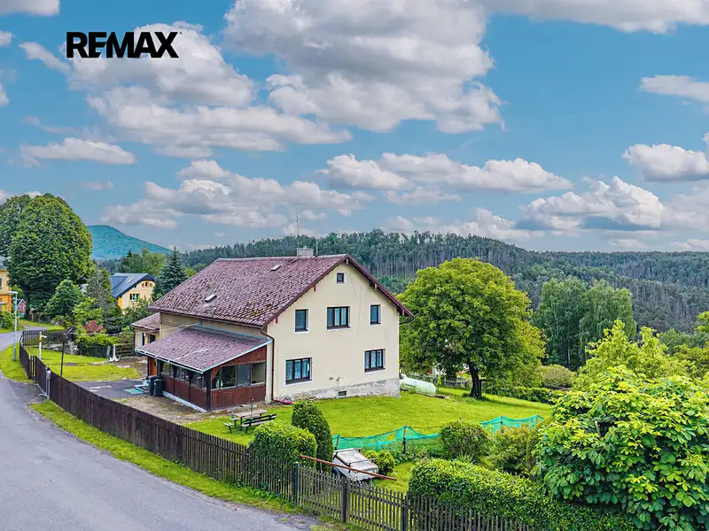 Prodej chaty 370 m², pozemek 2417 m², Hřensko – náhled fotky 1