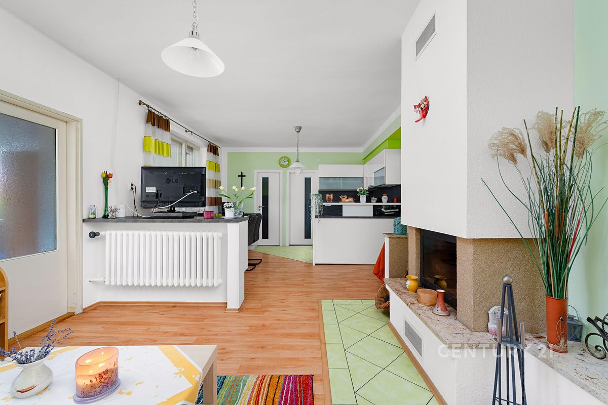 Prodej rodinného domu 165 m², pozemek 923 m²