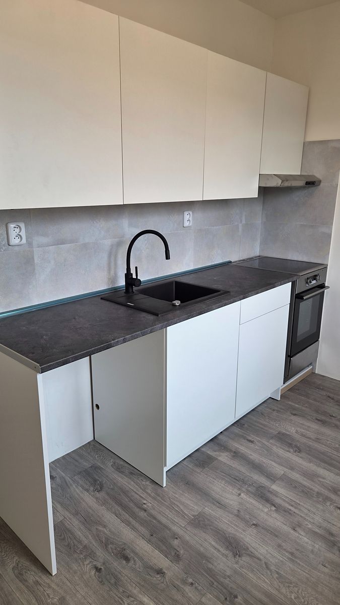 Pronájem bytu 2+1 56 m²