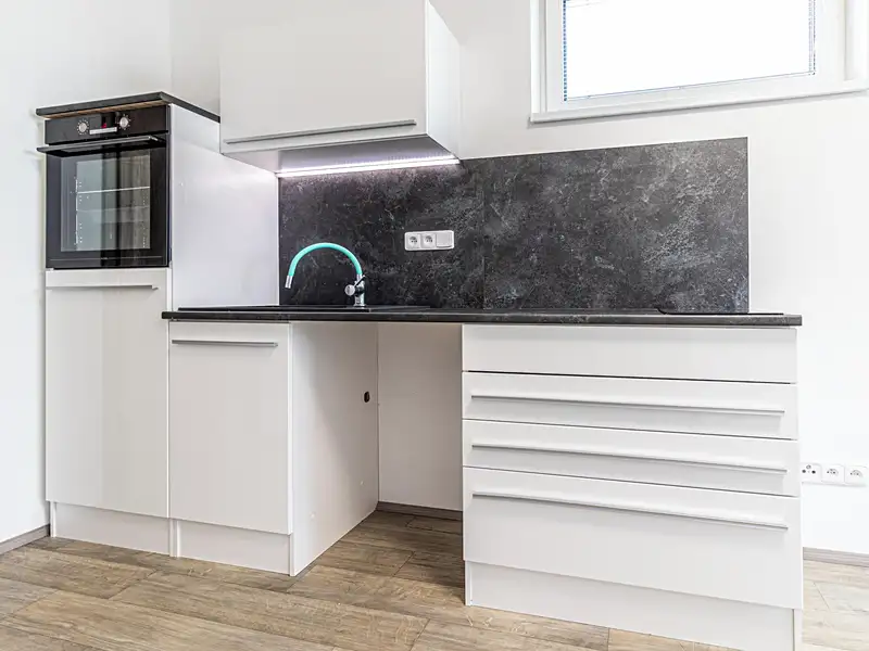 Pronájem bytu 1+kk 29 m², Mladá Boleslav – náhled fotky 3