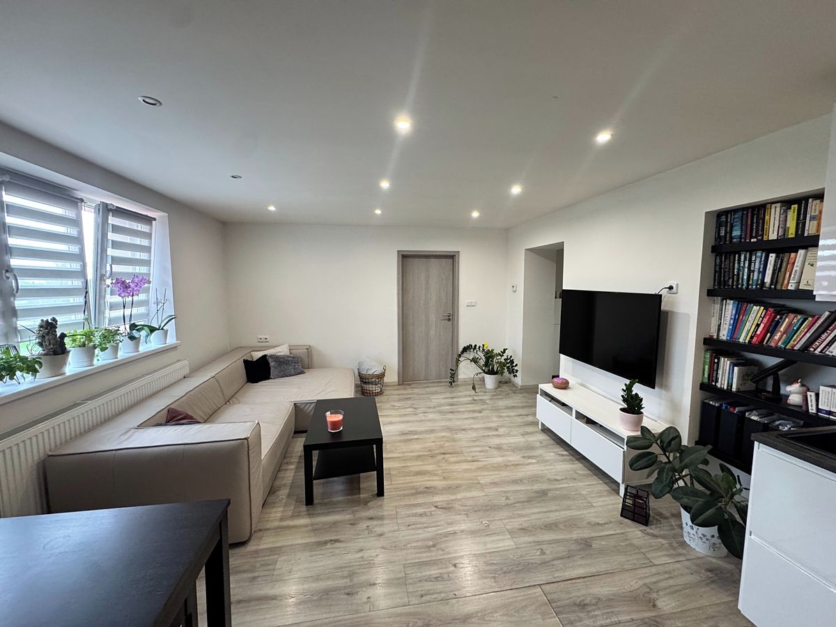 Pronájem bytu 3+kk 70 m² – fotografie 3