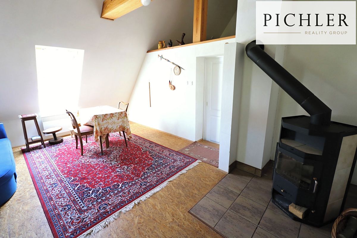 Prodej rodinného domu 176 m², pozemek 1016 m² – fotografie 3