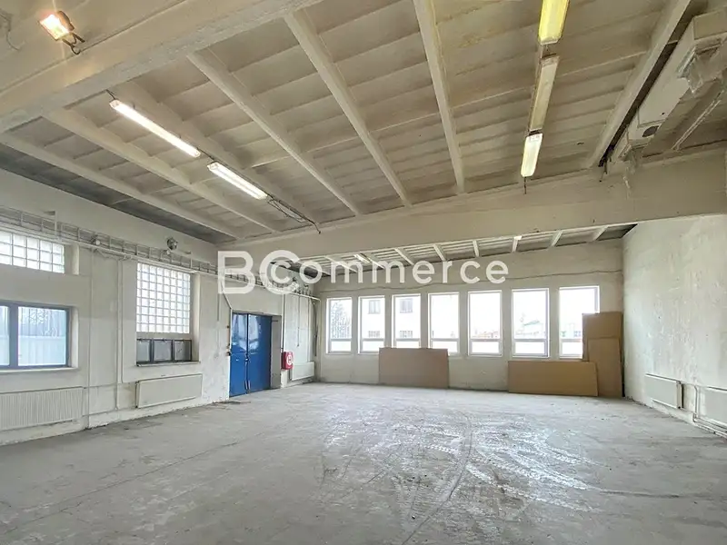 Pronájem skladového prostoru 565 m², Brno – náhled fotky 2