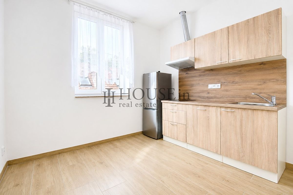 Pronájem bytu 1+1 35 m² – fotografie 2