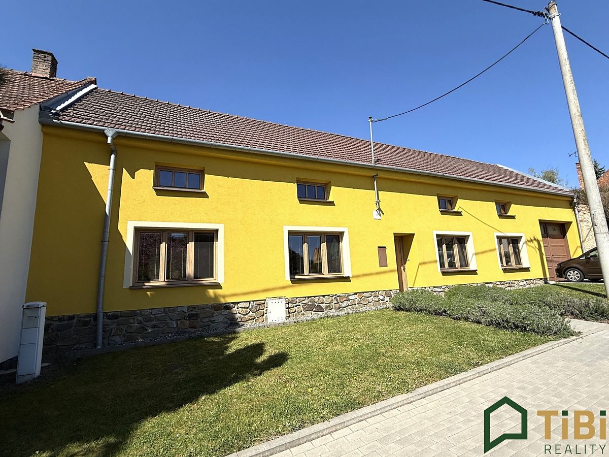 Prodej rodinného domu 200 m², pozemek 3560 m²