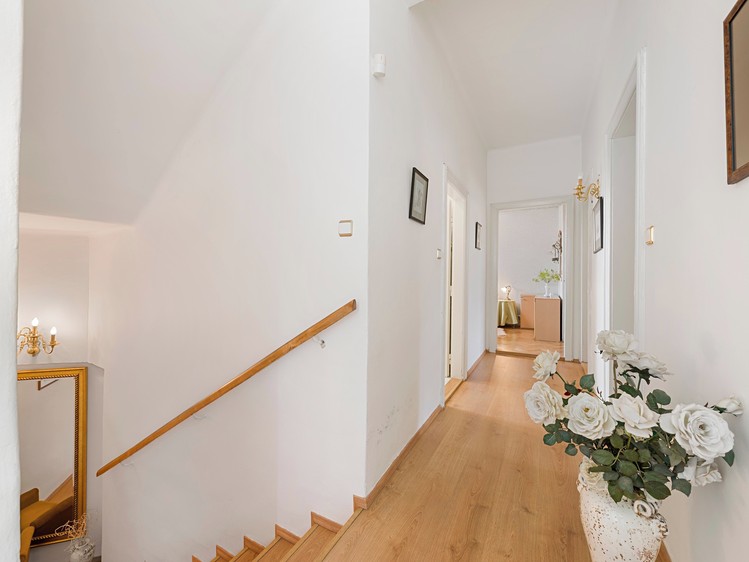 Prodej domu, 250 m² (14 z 30)