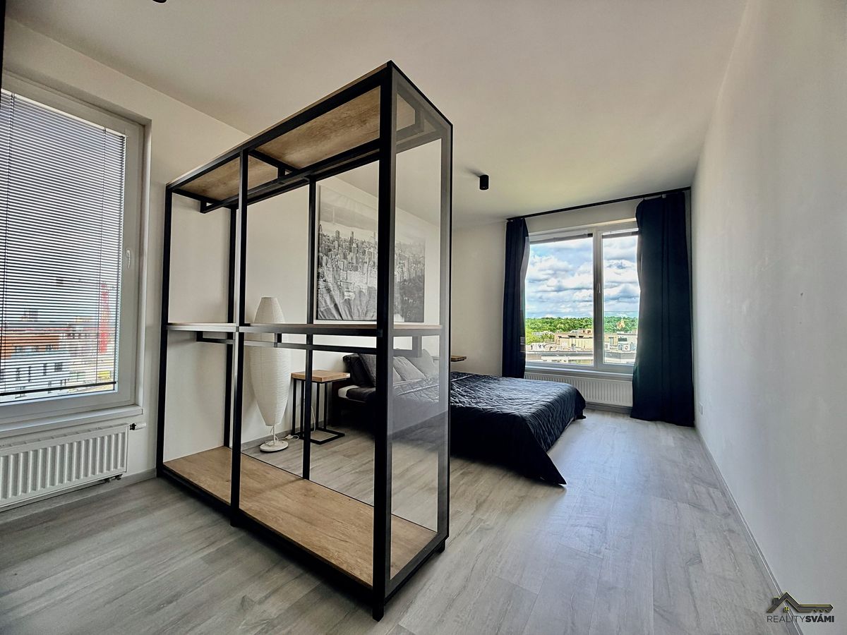 Pronájem bytu 2+kk 67 m² – fotografie 4
