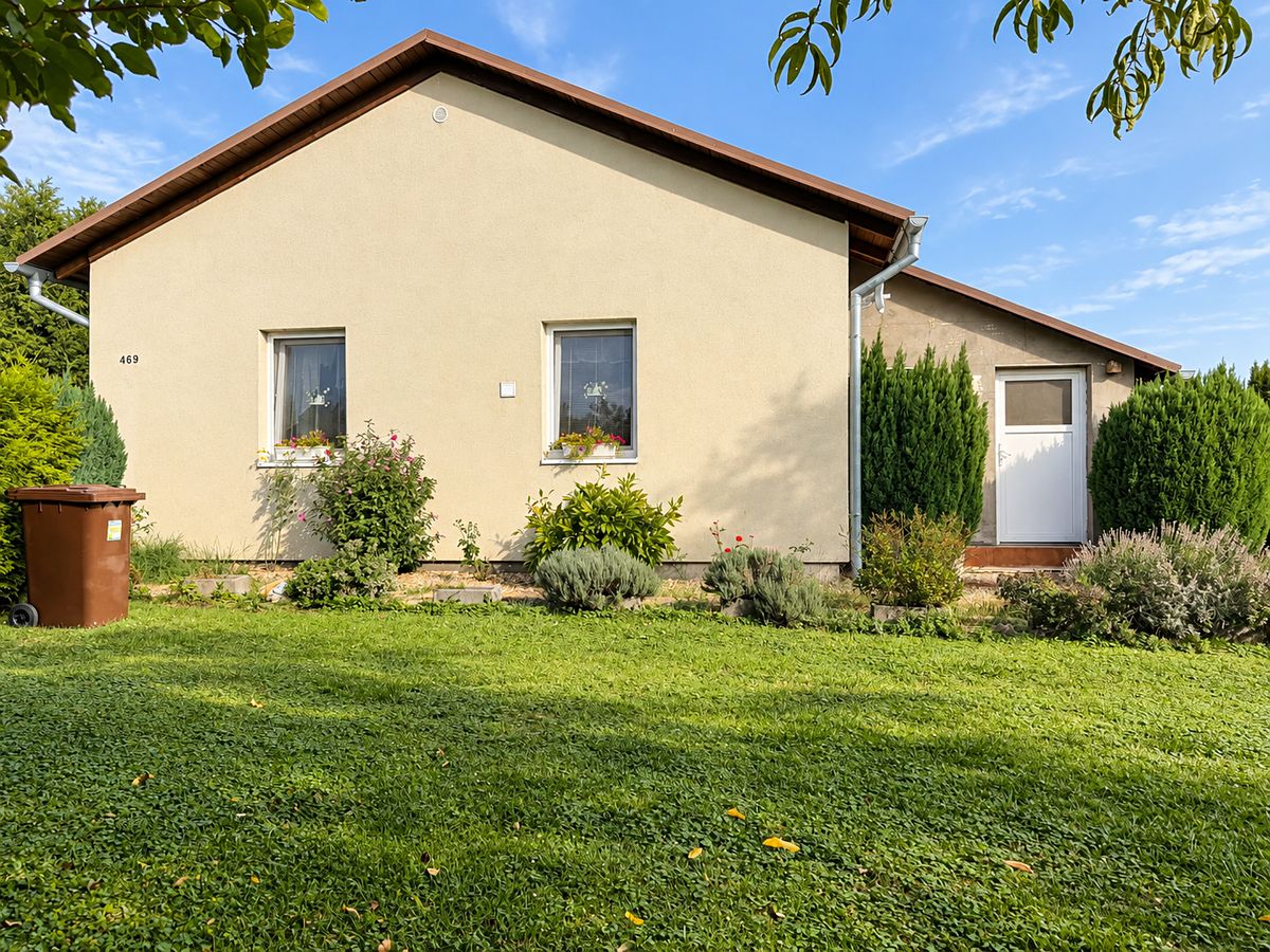 Pronájem rodinného domu 94 m², pozemek 859 m²