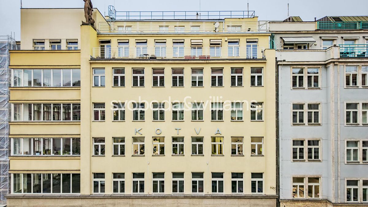 Pronájem kanceláře 296 m² – fotografie 4