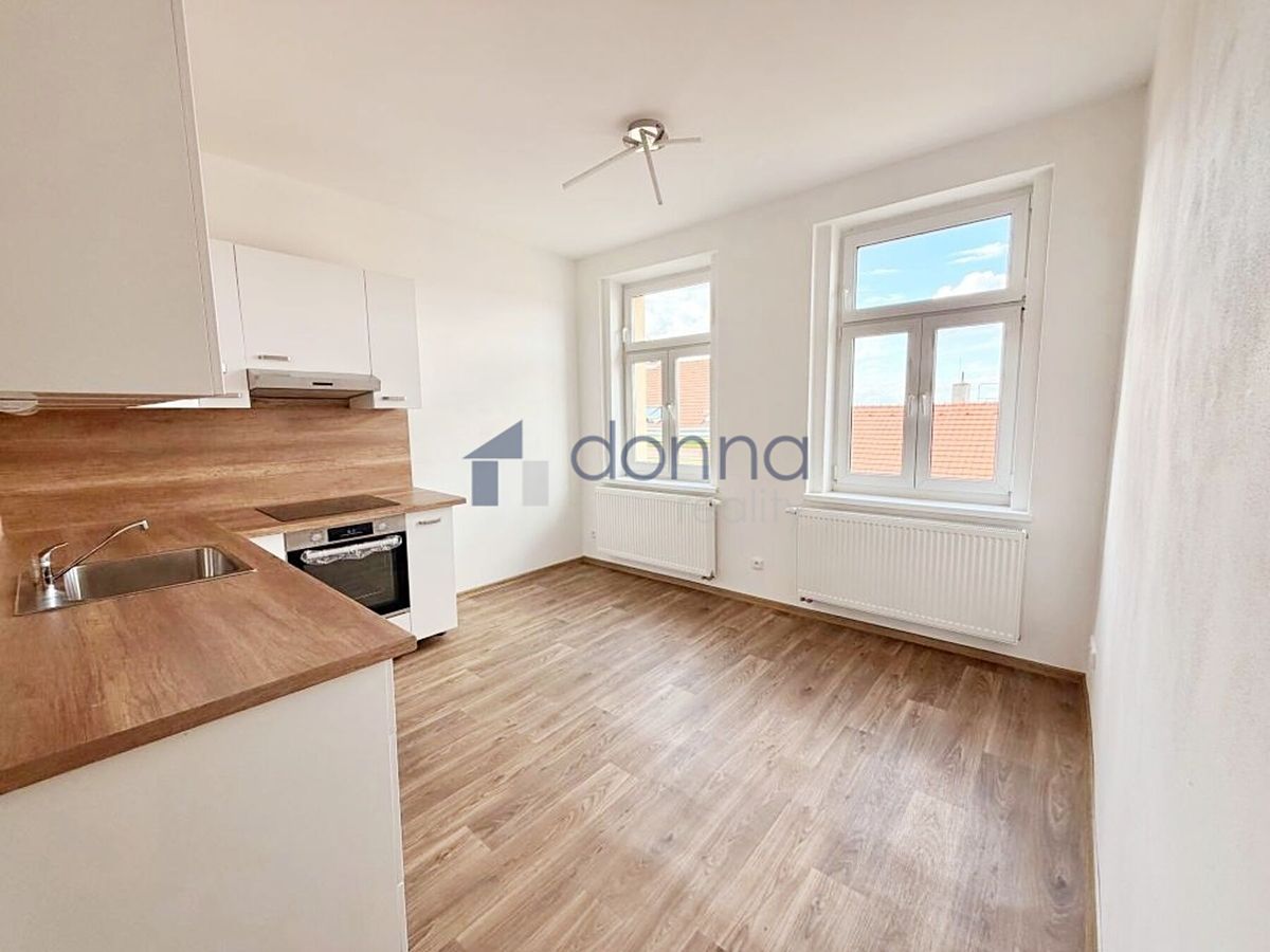 Pronájem bytu 2+kk 42 m²