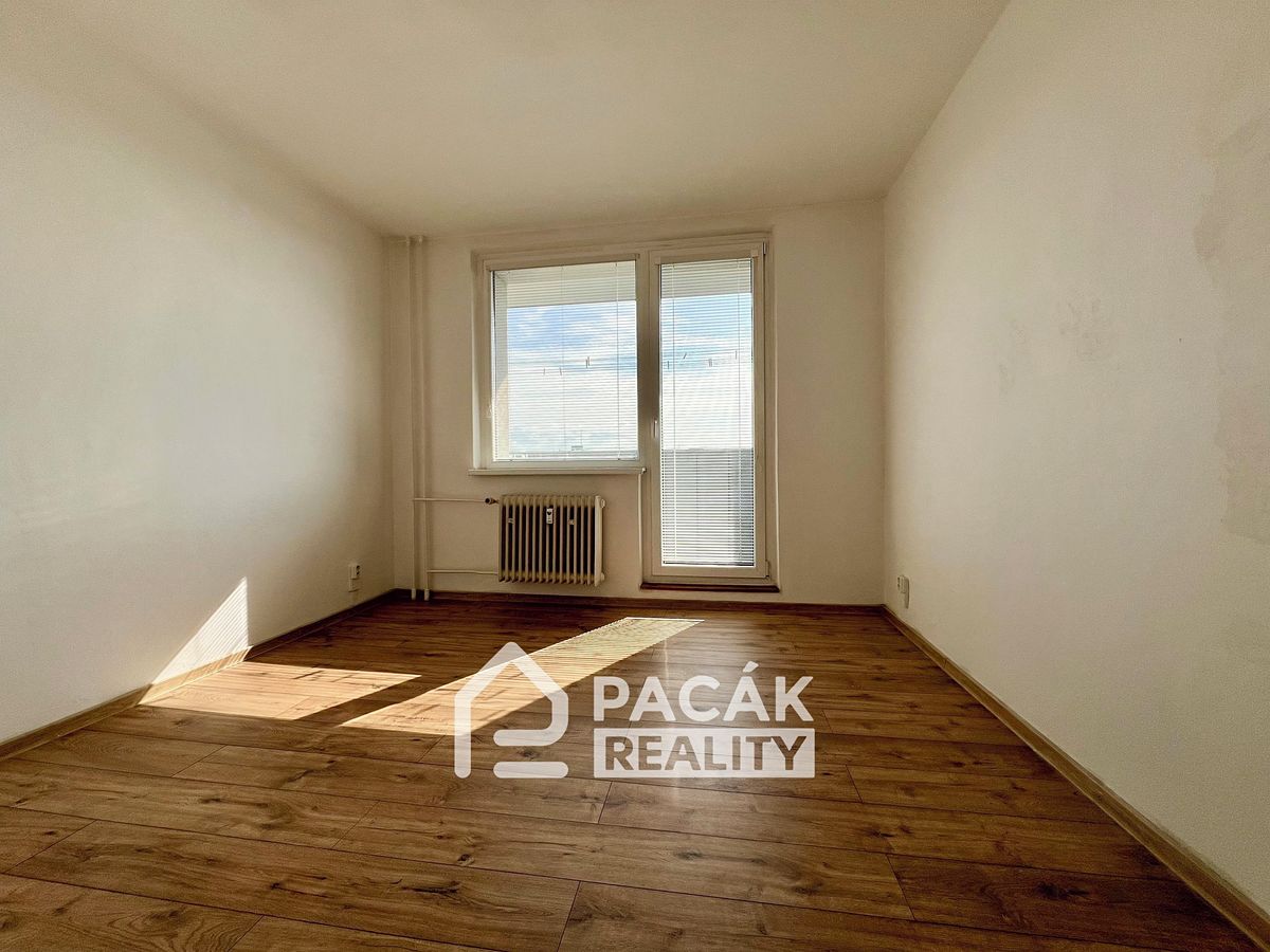 Pronájem bytu 3+1 60 m² – fotografie 2