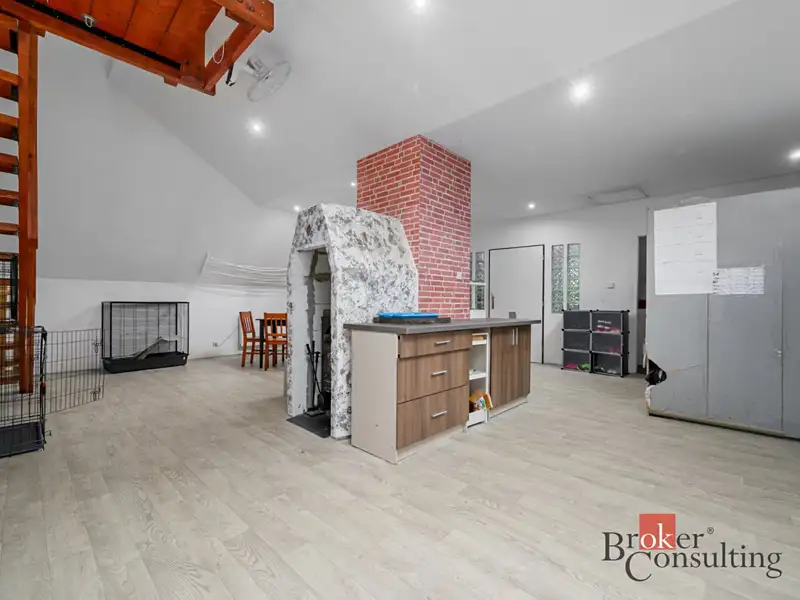 Prodej rodinného domu 335 m², pozemek 563 m², Liberec – náhled fotky 3