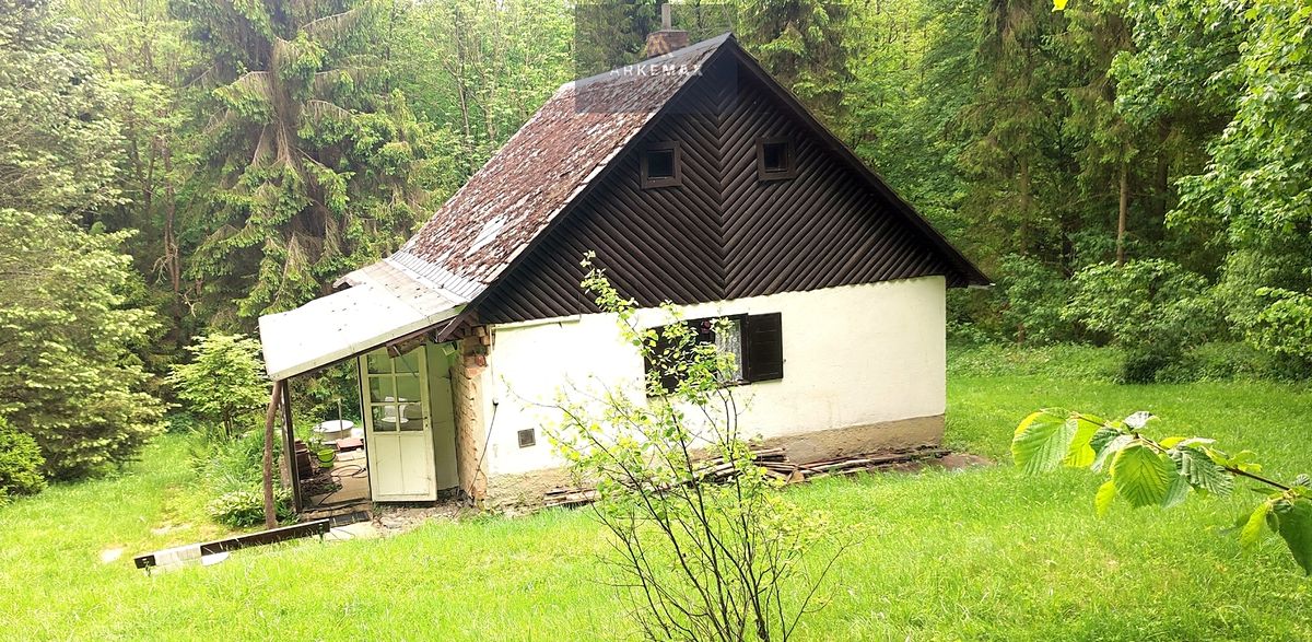 Prodej chaty 60 m², pozemek 38 m² 4