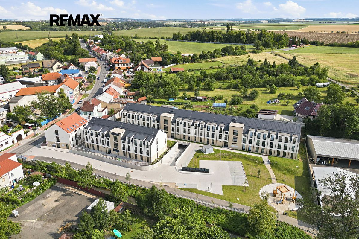 Pronájem bytu 2+kk 43 m²