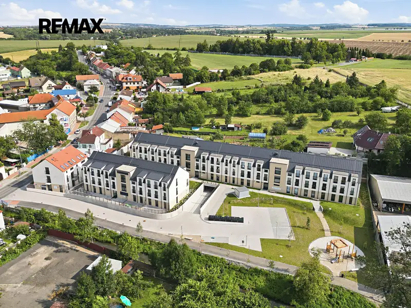 Pronájem bytu 2+kk 43 m², Český Brod – náhled fotky 1