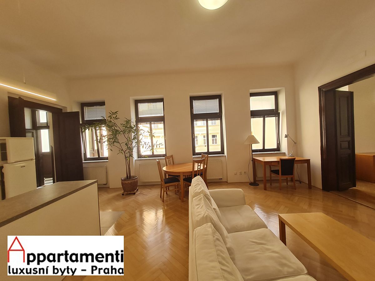 Pronájem bytu 2+kk 65 m²
