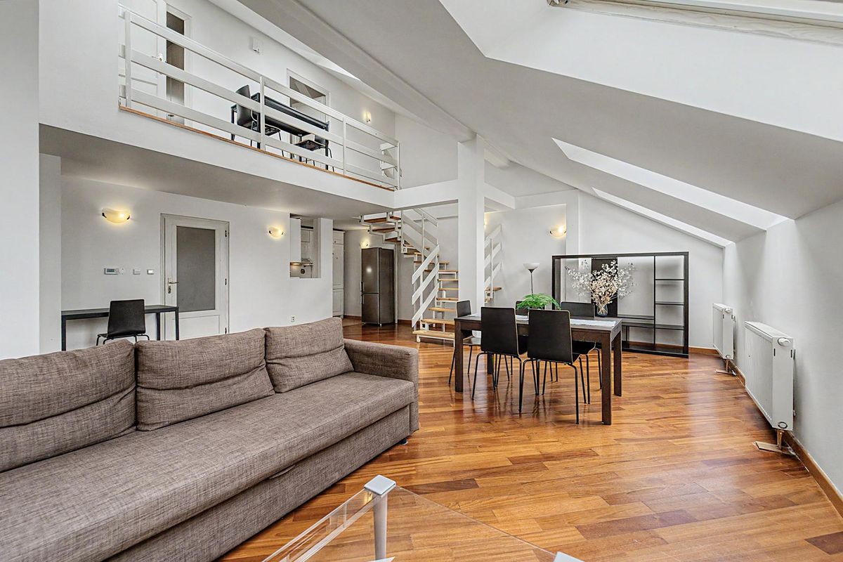 Pronájem bytu 3+kk 106 m²