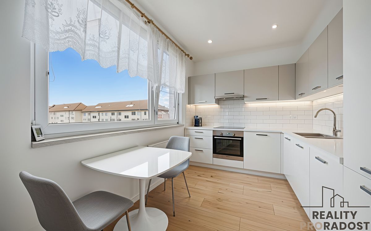 Prodej bytu 3+1 68 m² – fotografie 2