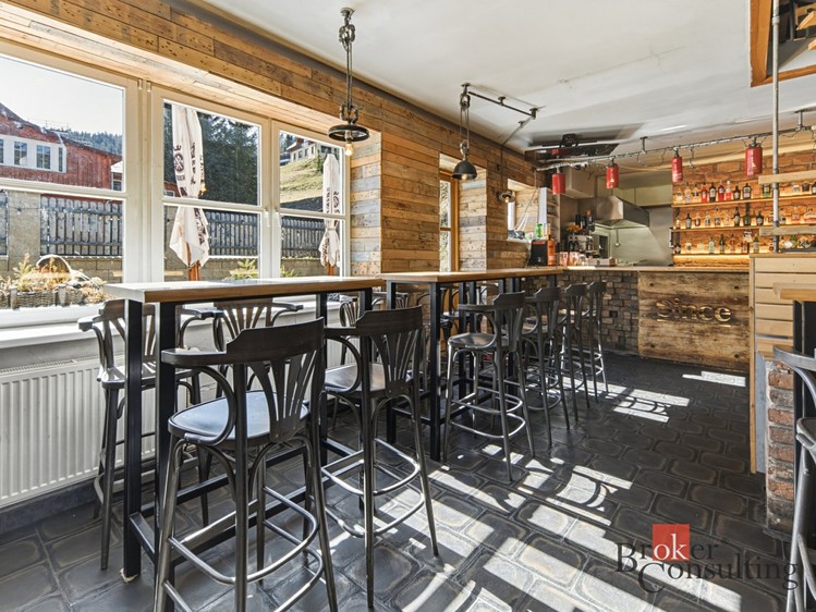 Prodej komerčního prostoru, 160 m² (11 z 17)