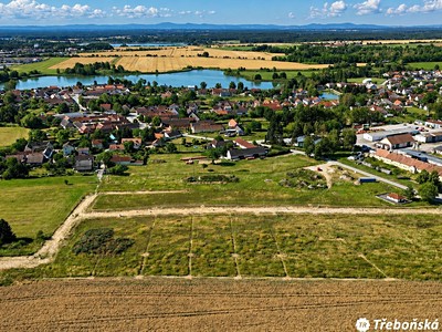 Prodej pozemku, 1 832 m² (2 z 8)