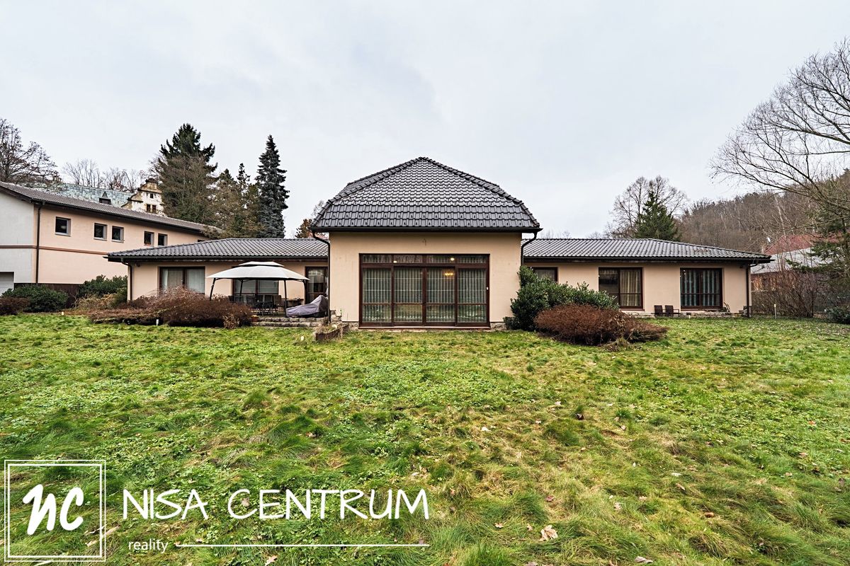 Prodej rodinného domu 430 m², pozemek 5199 m² – fotografie 2