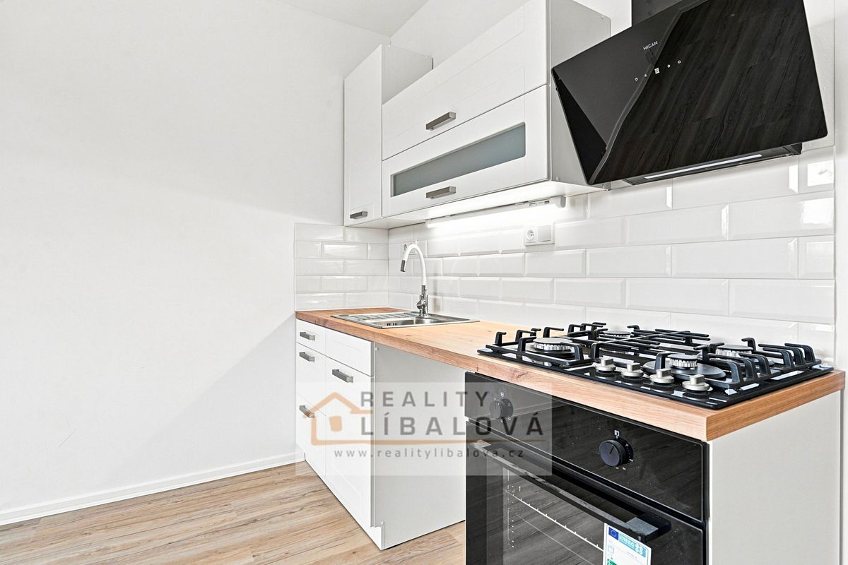 Pronájem bytu 1+1 34 m² – fotografie 5