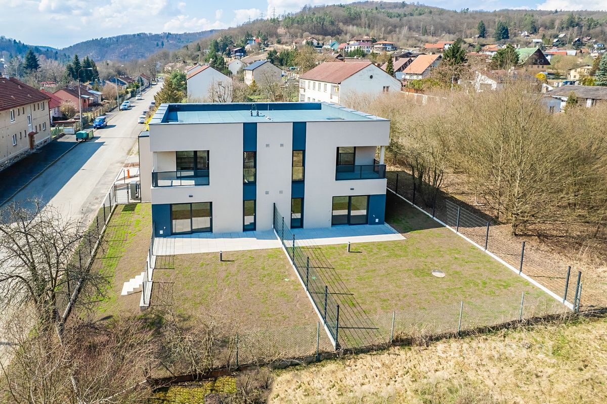 Pronájem bytu 3+kk 74 m²